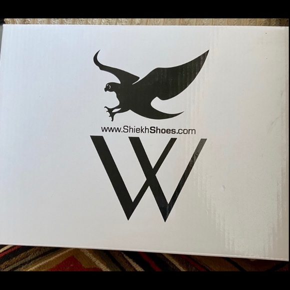 Shiekh Velvet Lace-Up Heels - Picture 7 of 7